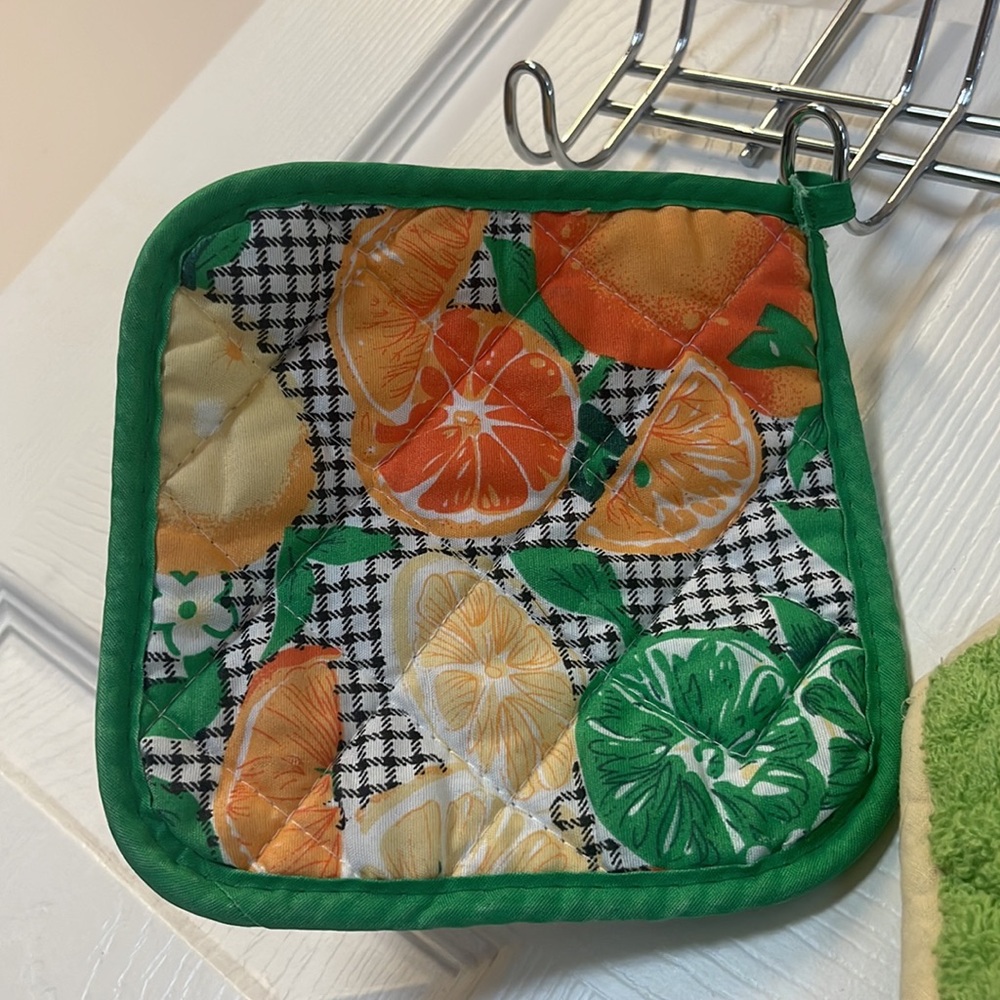 Potholders 💚 - Picture 3 of 7